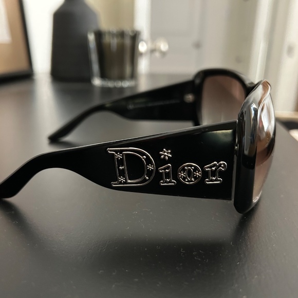 Dior sunglasses - Picture 2 of 6